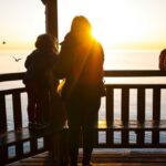 madre con i bambini in viaggio